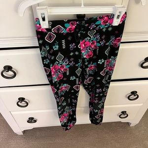 Size 7/8 flowered sweatpants!